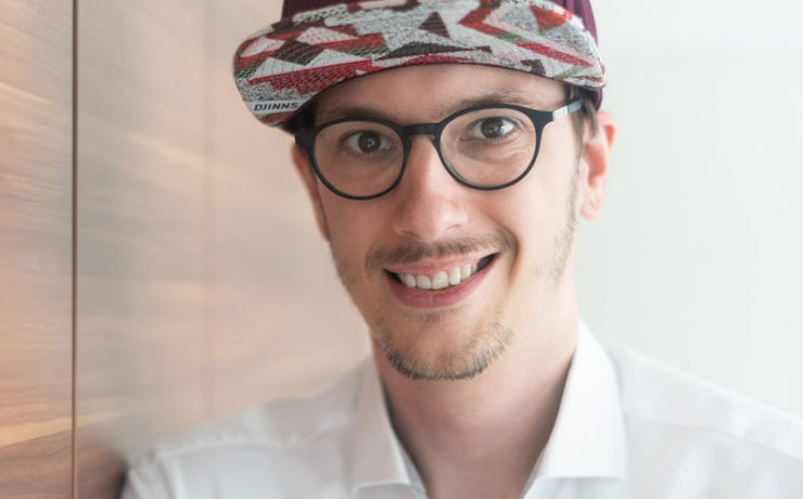 Lorent IT männlicher Mitarbeiter Portrait